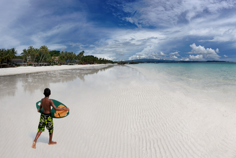 Песок на Боракае действительно на удивление белый, мелкий, похожий на гипс или тальк. На фоне других филиппинских островов, здешние пляжи отличаются исключительной чистотой.